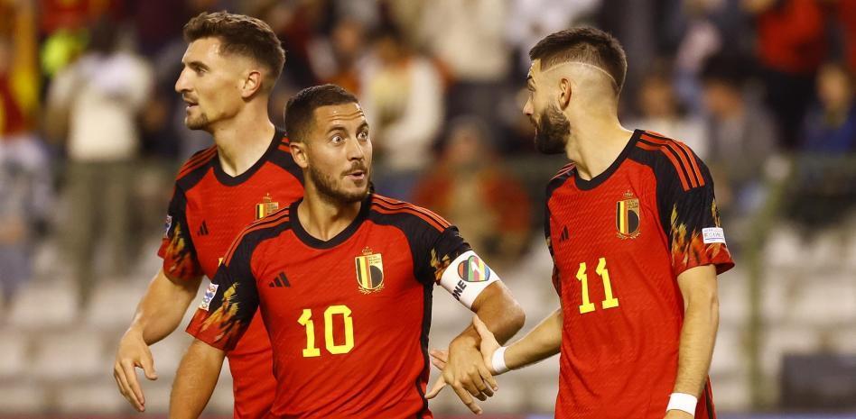 卡拉斯科：因为伤病阿扎尔没在皇马取得成功，他根本无法控制